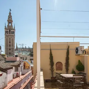 Botanic Duplex Terrace 5 Pax Apartment