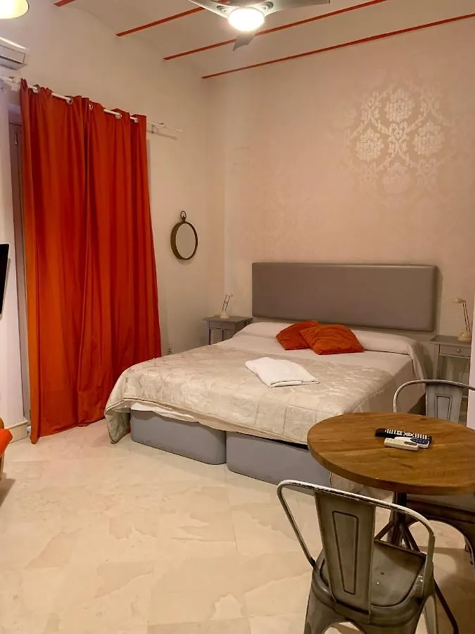 Singular Peral Apartment Seville