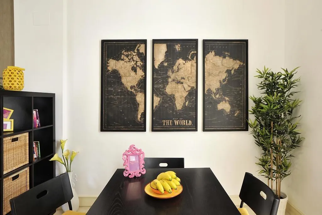 Singular Peral Apartment Seville